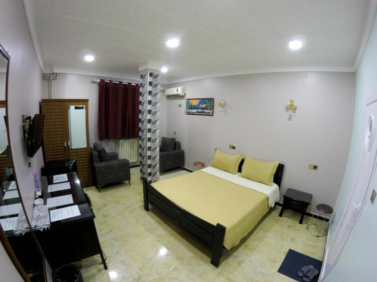 Hotel Residence El Mahdi Batna Bagian luar foto