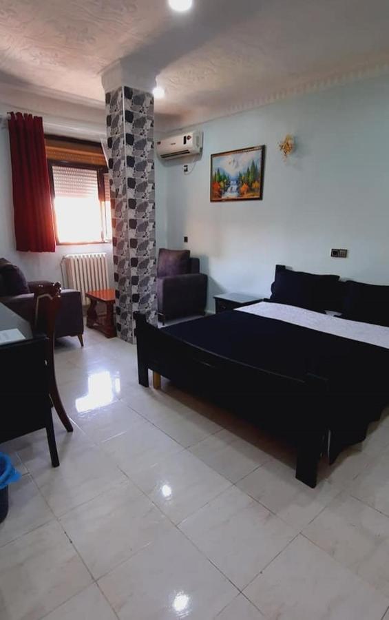 Hotel Residence El Mahdi Batna Bagian luar foto